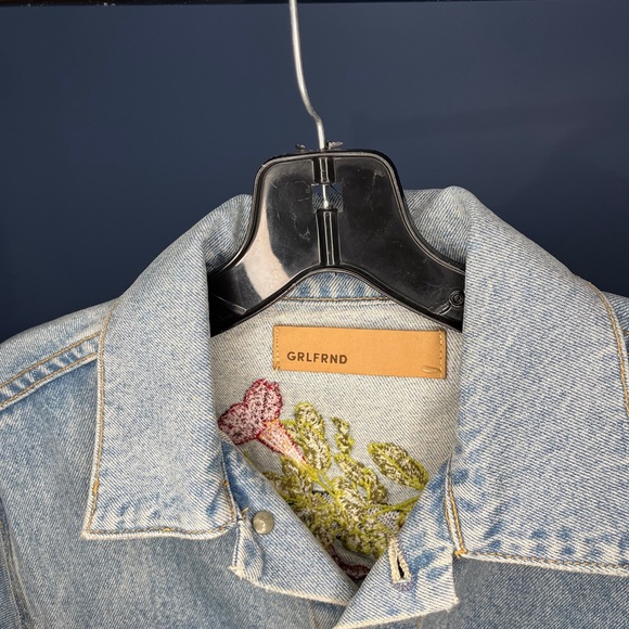 GRLFRND x REVOLVE Daria Oversized Denim Trucker Jacket - Picture 5 of 7